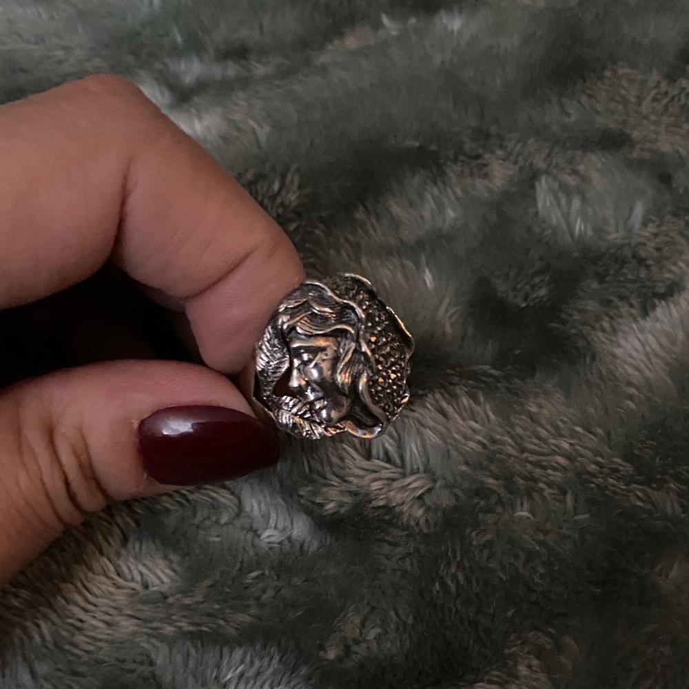 Silver-tone Sculpted Face Ring - Statement Jewelry